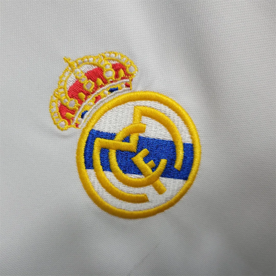 00-01 Real Madrid home Kit