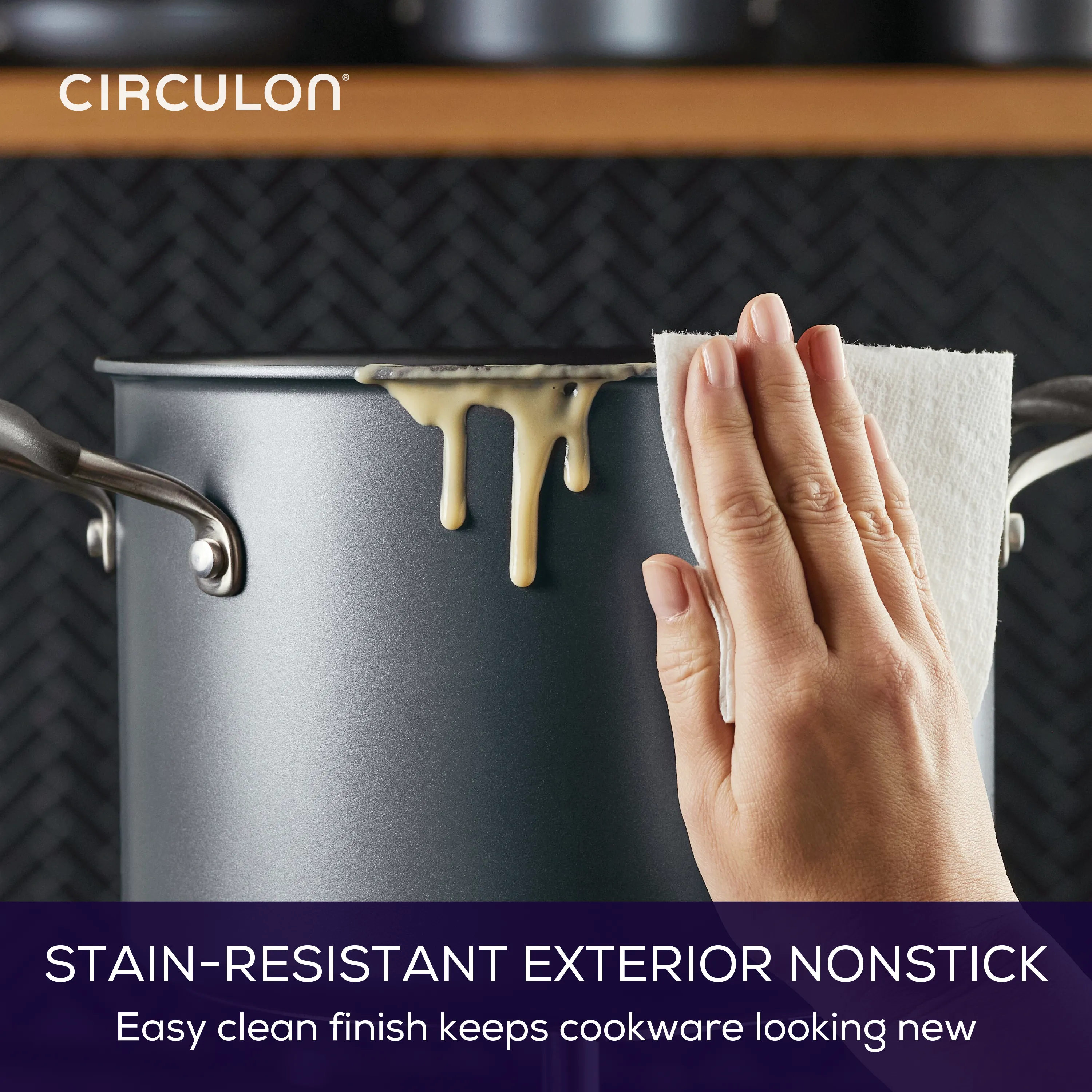 8-Quart Pot ScratchDefense™️ Nonstick Stockpot with Lid