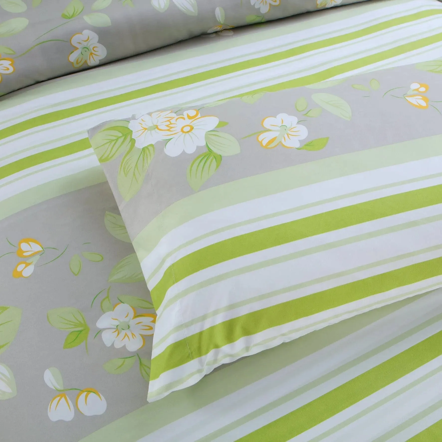 Belle Haven 6 Piece Sheet Set Green/Gray with White Flowers