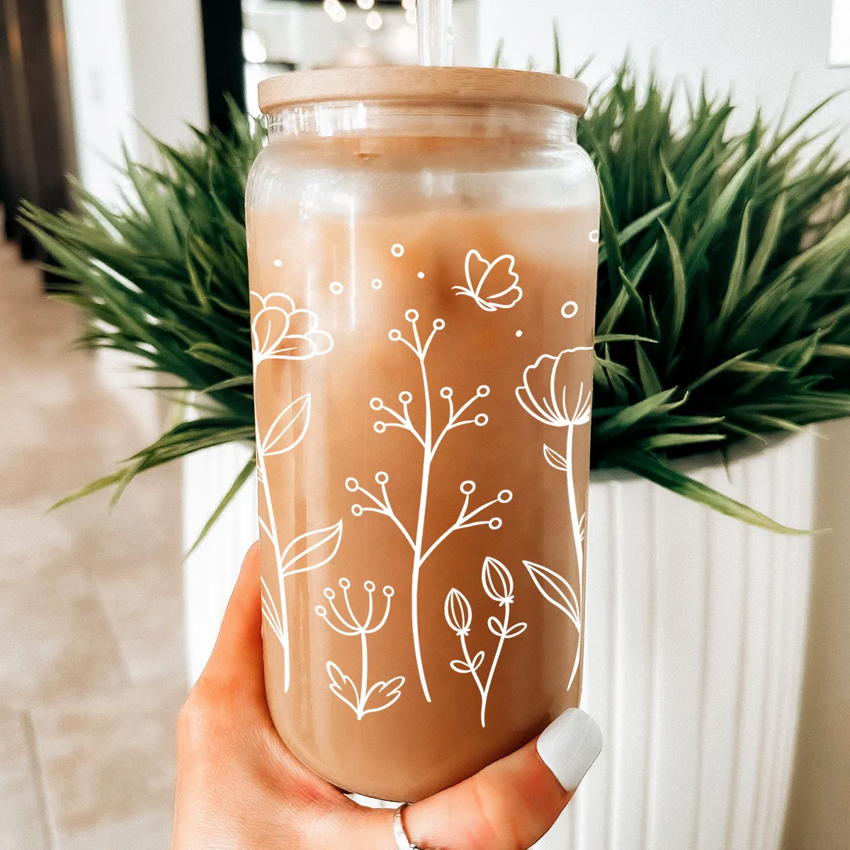 Floral Cup 16 Oz Can Glass with Bamboo Lid and Straw - Wildflower Drinking Coffee Glass Cup Gifts for Women