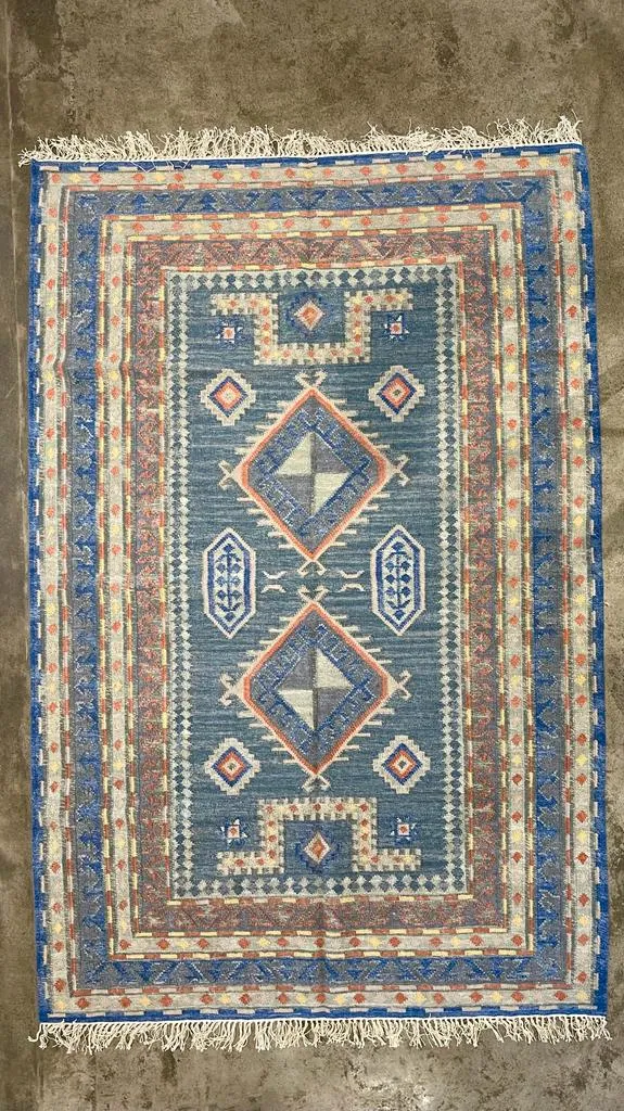 Hand Knotted Wool & Cotton  RUG 10 (5x8 ft)