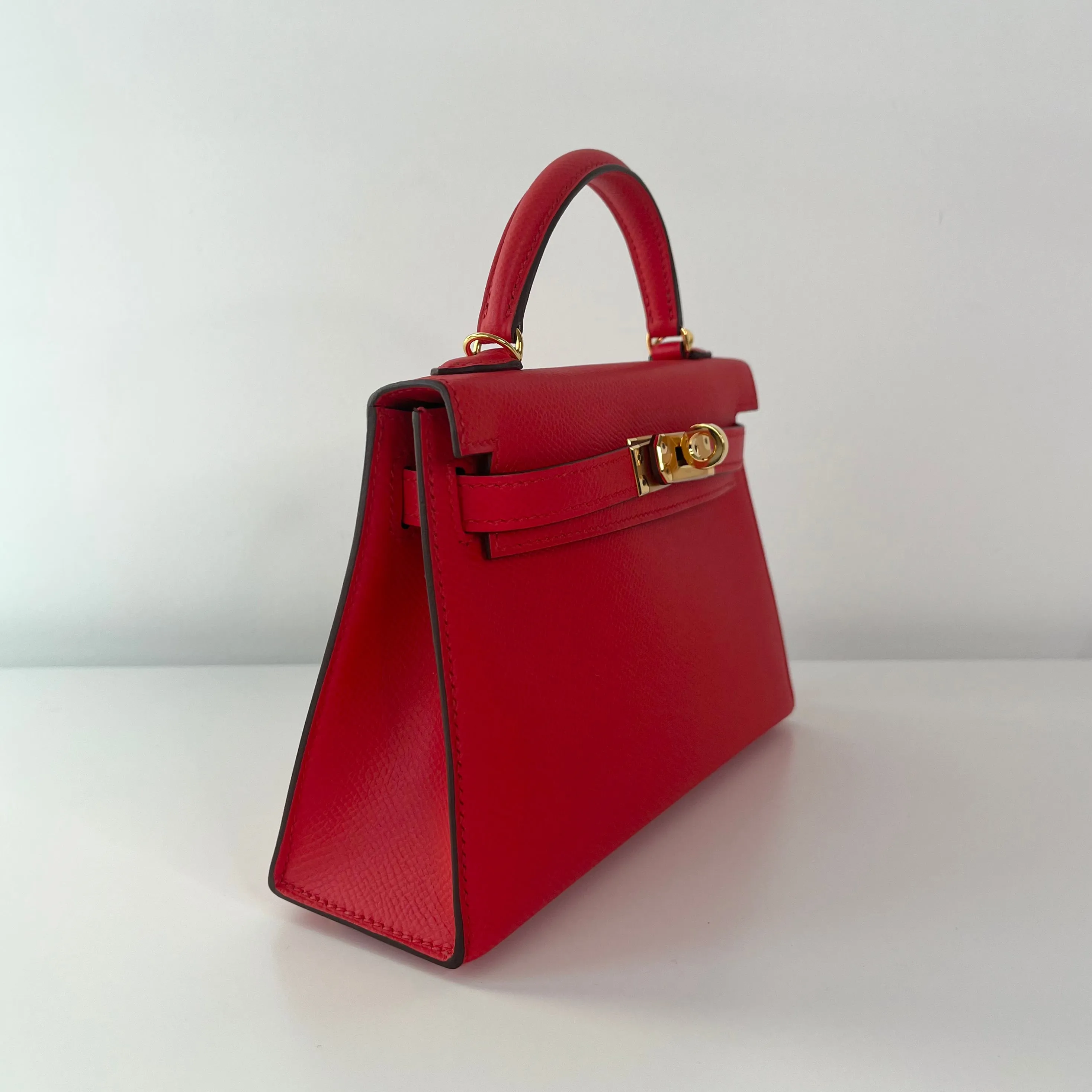 Hermés Kelly 20 Rouge De Coeur Epsom Gold Hardware