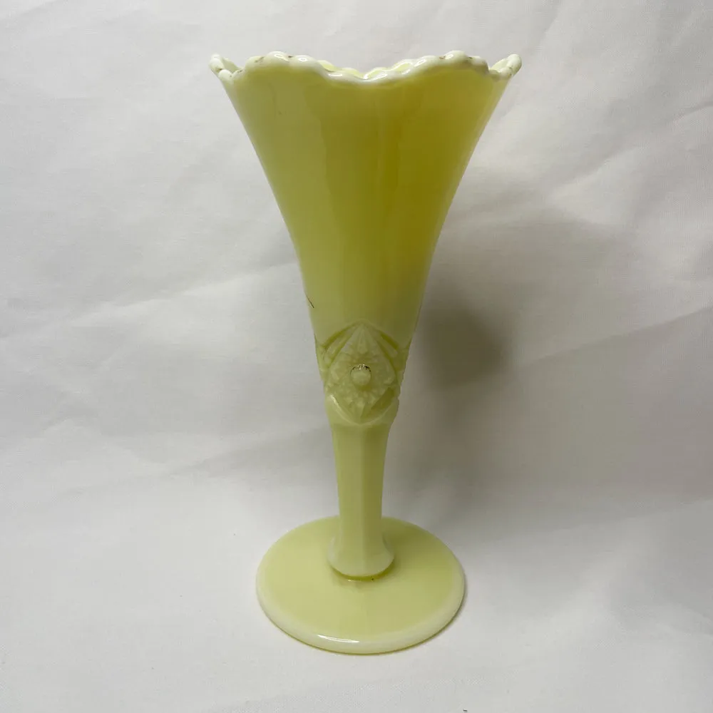 Jefferson Diamond Peg Custard Glass Vase