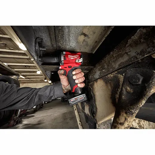 Milwaukee 2555-22 M12 FUEL Stubby 1/2" Impact Wrench Kit