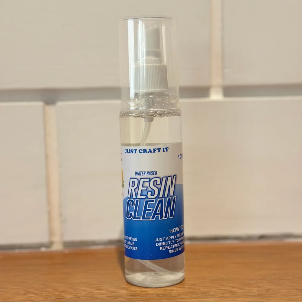 R24 Resin Cleaner