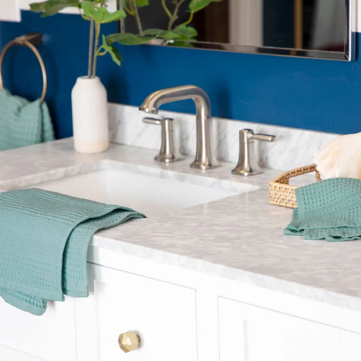 Seafoam Hand Towel, Classic Style