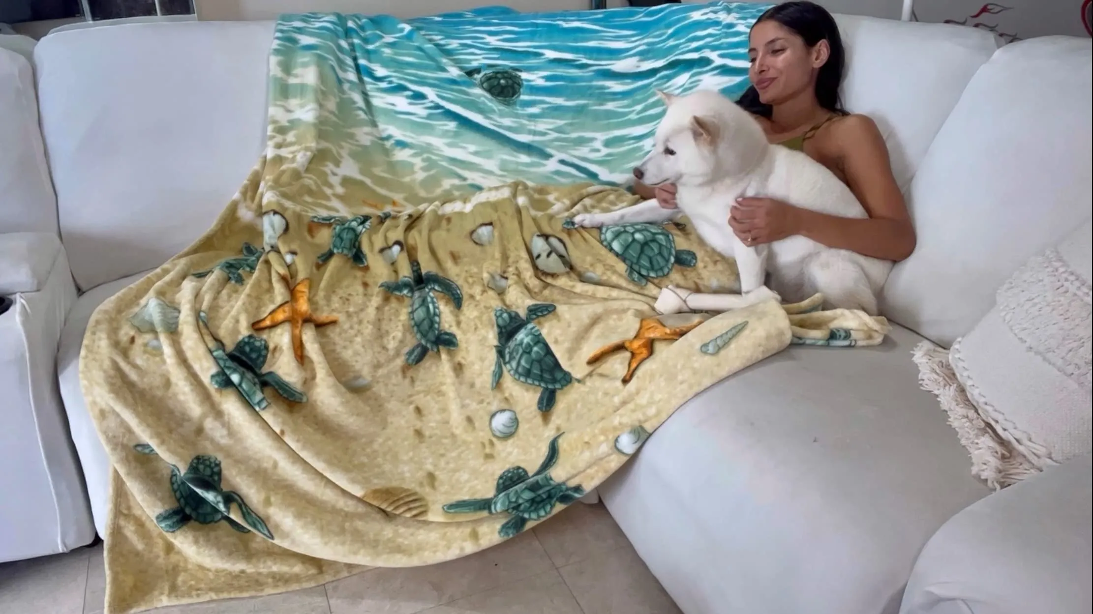 Super Soft Full/Queen Size Fleece Blanket, 75" X 90" (Turtles On The Beach)