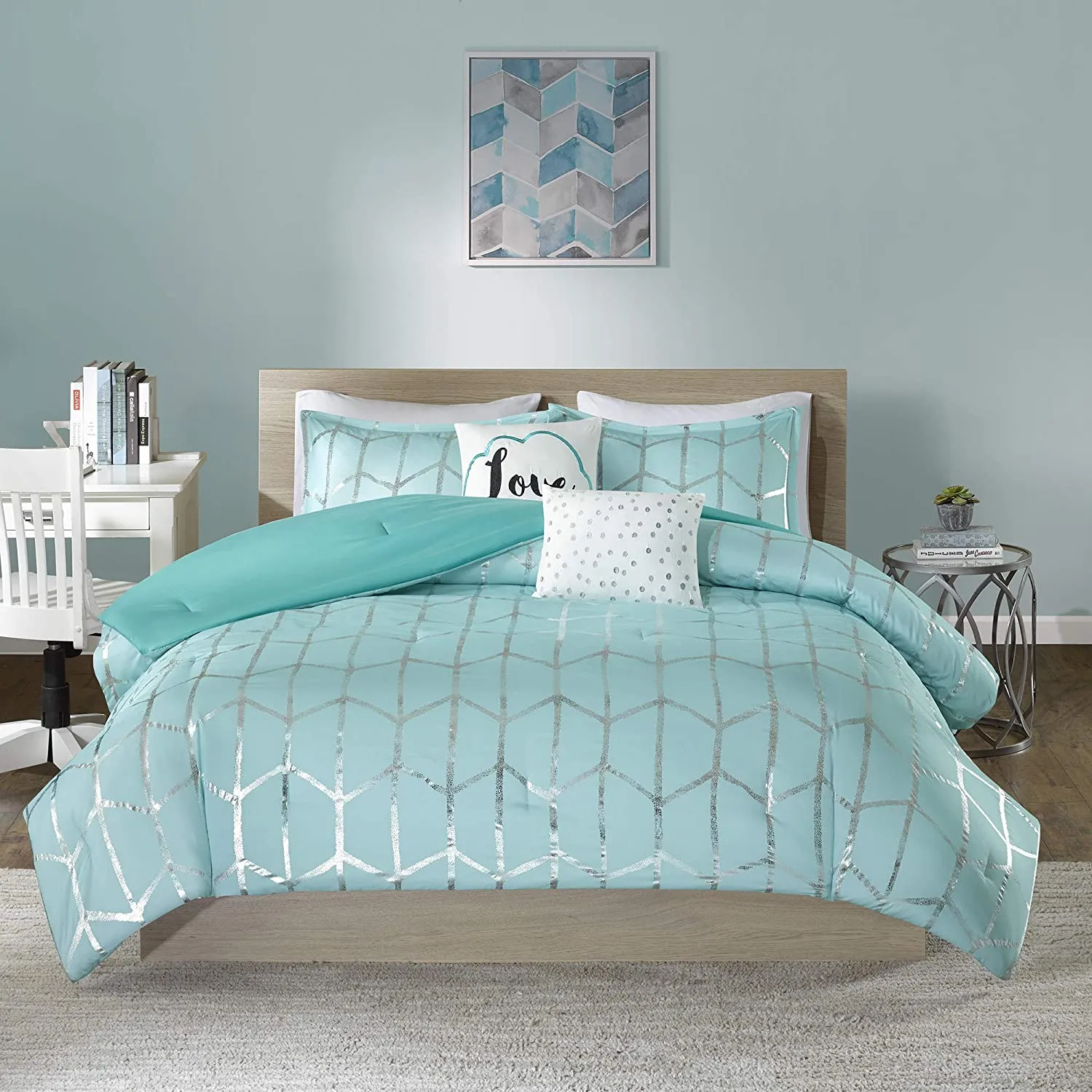 The Metallic Aqua Bed Set