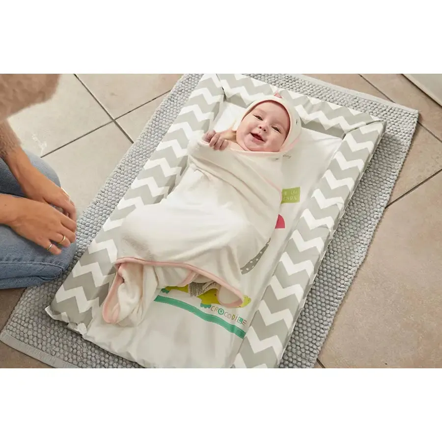 Tommee Tippee Splashtime Newborn Swaddle Dry Towel (Pink)