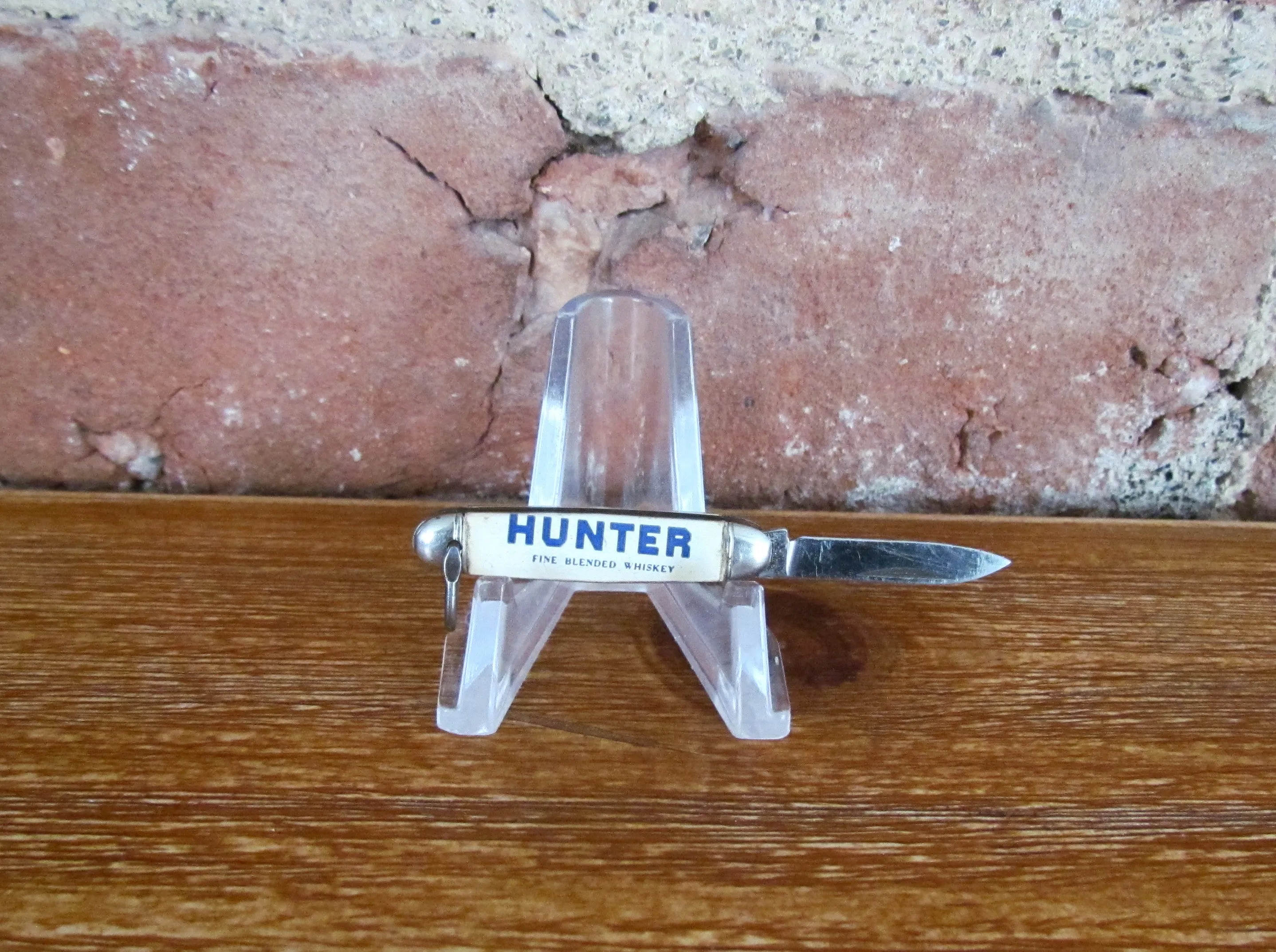 Vintage Mini Hunter Fine Blended Whiskey Pocket Knife Necklace