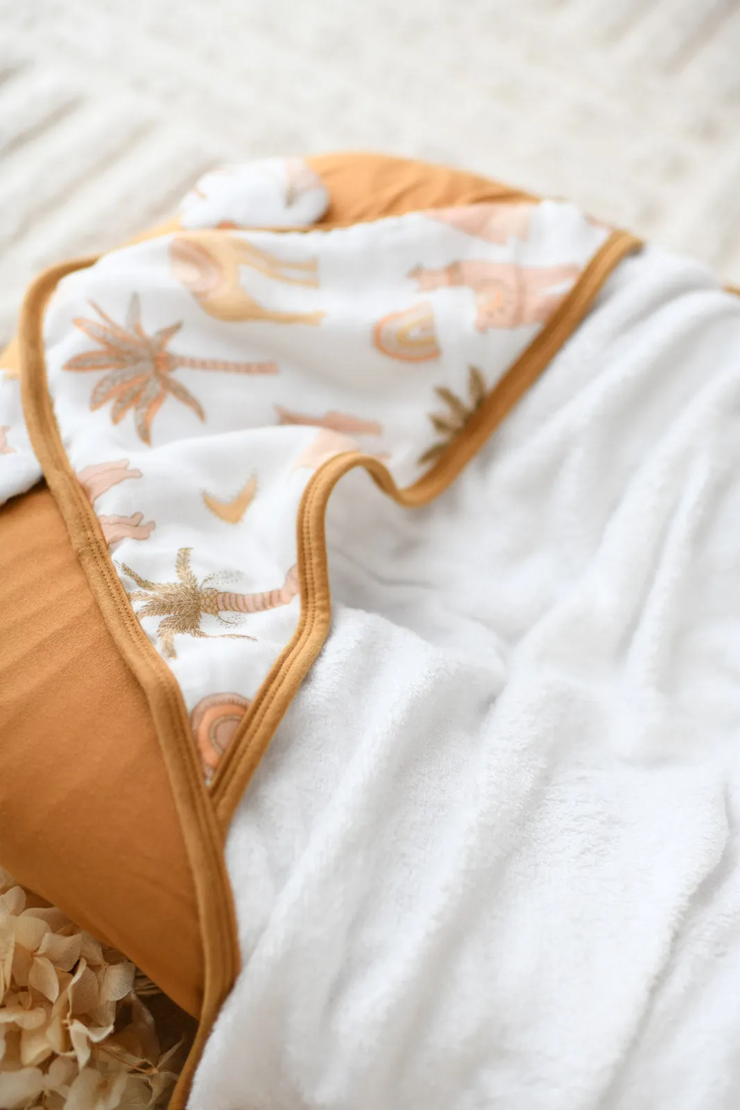 Zahara Peach Hooded Bath Towel Set